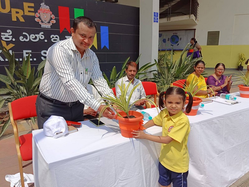 Investiture Ceremony of Student Council for Academic Year